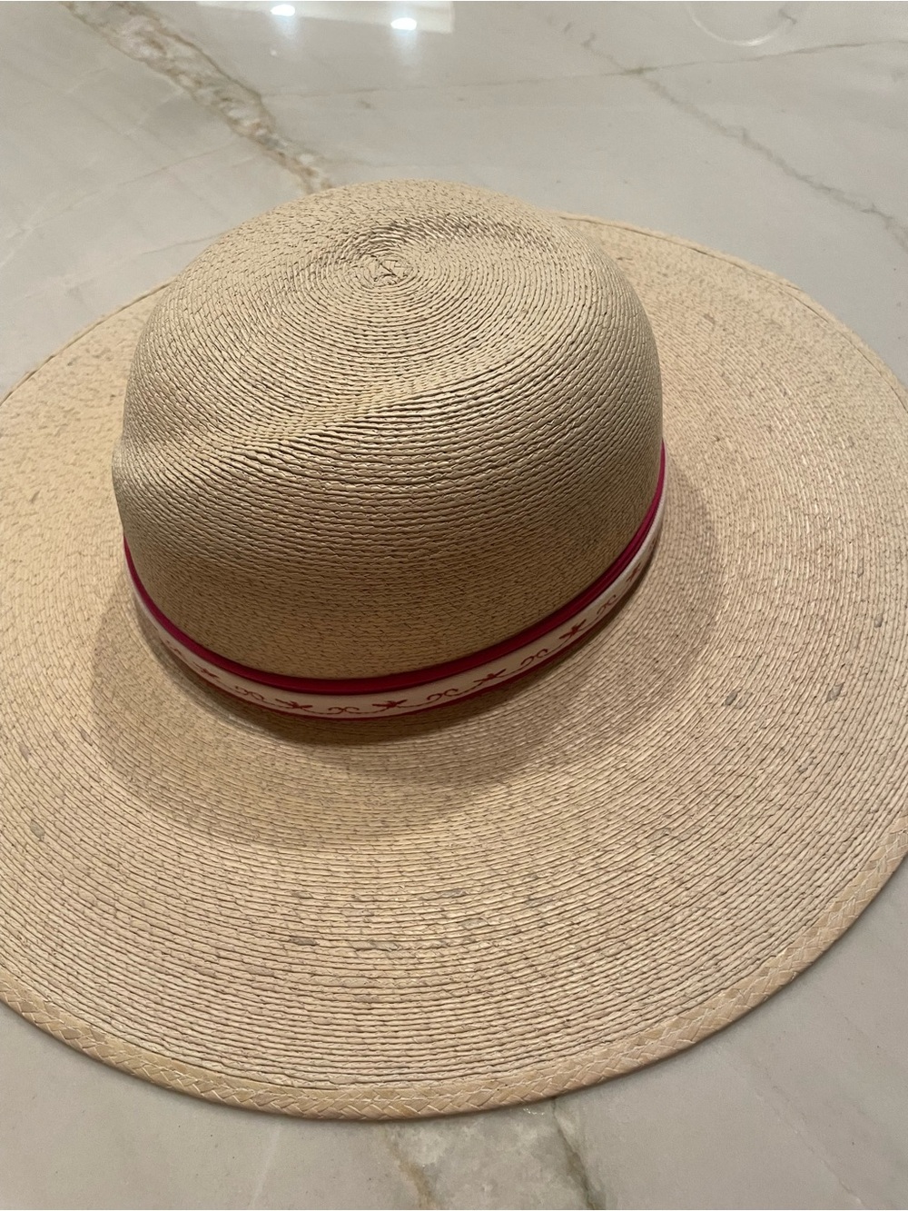 Brand New Hand Made 100% Braided Palm Wide-Brim Sun Hat with Pink Trim - Picture 3 of 8